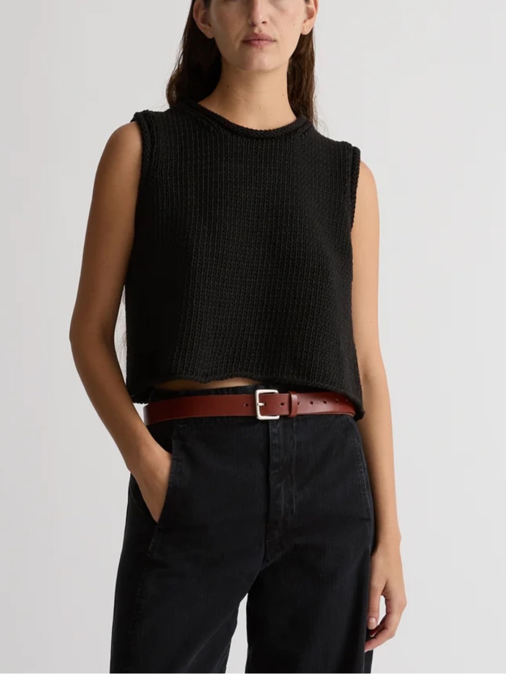 Cropped Sleeveless Knit Tank Top - Black